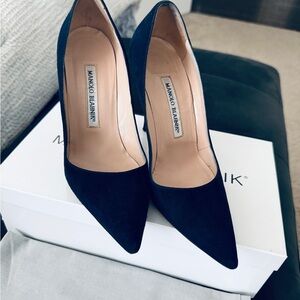 Manolo Blahnik Navy Blue Heels